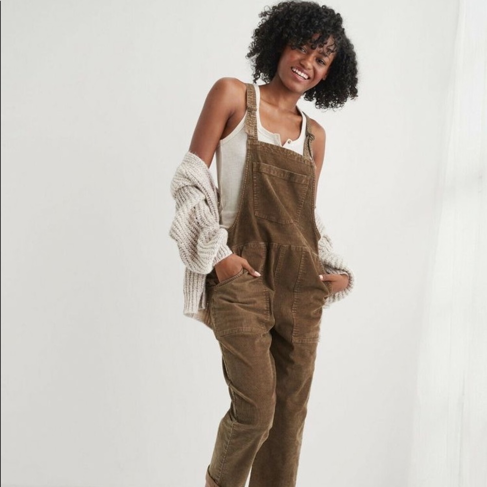Aerie Corduroy Overalls Xs